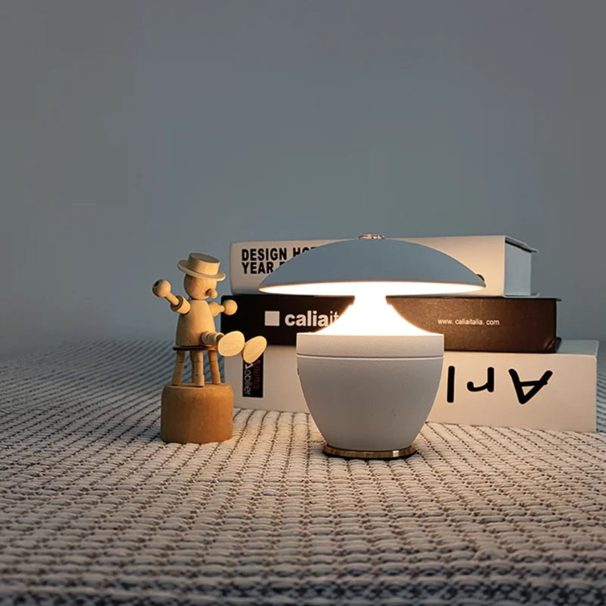 cordless-led-table-lamp-for-mo-1-75smmy