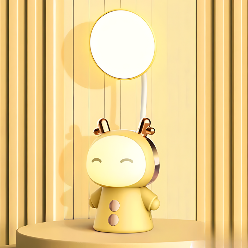 whimsical-kids-table-lamp-for--4-cuybzq